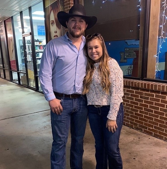 Profile Picture of Garrett Vaughn (@garrett478183) on Poshmark