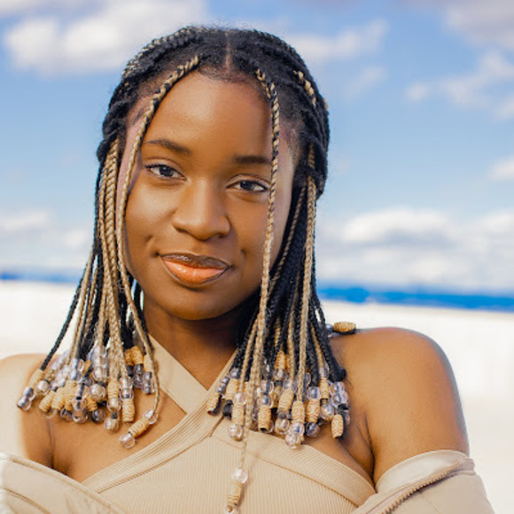 Profile Picture of Margarida Celestino (@margaridacelest) on Poshmark