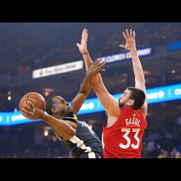 Profile Picture of Anandu Venugopal (@anandu) on Poshmark