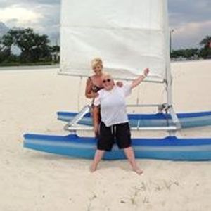 Profile Picture of Danielle Gill (@danielle.gill.587) on Myspace