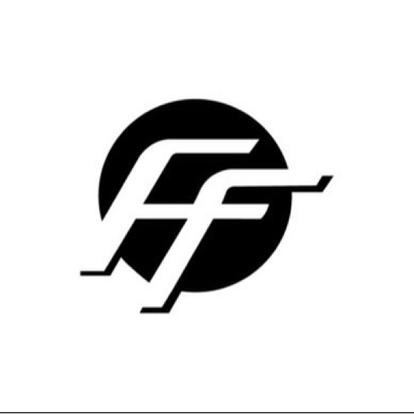 Profile Picture of Flyfashion Fly (@flyfashionllc) on Poshmark