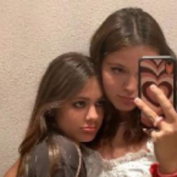 Davine Samantha - Poshmark Profile Picture of Davine Samantha (@davineos858) on Poshmark