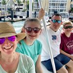 Profile Picture of Robin Plummer Katz (@robinlkatz) on Instagram