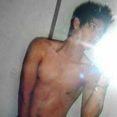Profile Picture of Dylan Daniel (@iDylanDann) on Twitter