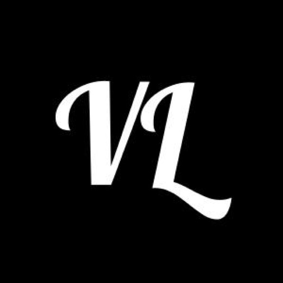 Profile Picture of Lora Osborne (@vintagebylora) on Poshmark