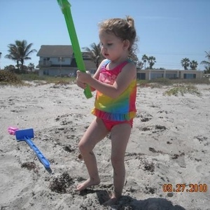 Profile Picture of Shannon Simmons Cooper (@ssimmons2012) on Myspace