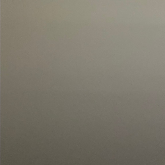 Profile Picture of Bonnie Ryan (@bonnieelee1650) on Poshmark