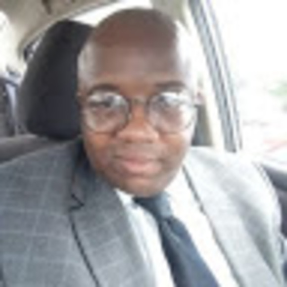 Profile Picture of Brandon Bowles (@brandon_bowles) on Poshmark