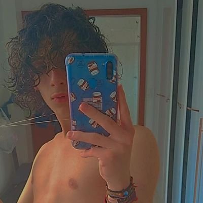 Profile Picture of Sol & Lua (@CarlosOss3) on Twitter