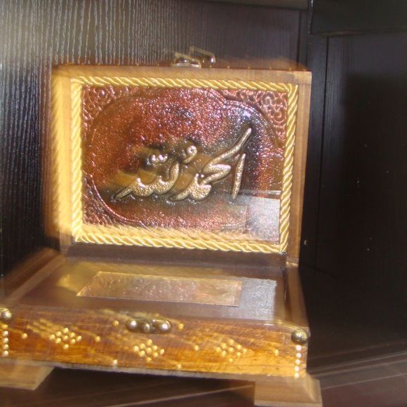 Profile Picture of Sami Awad (@samiaawad1) on Poshmark