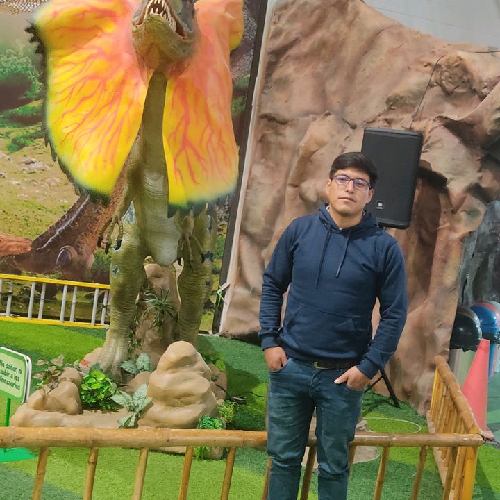 Profile Picture of Michael (@michaeldelacurz) on Tiktok