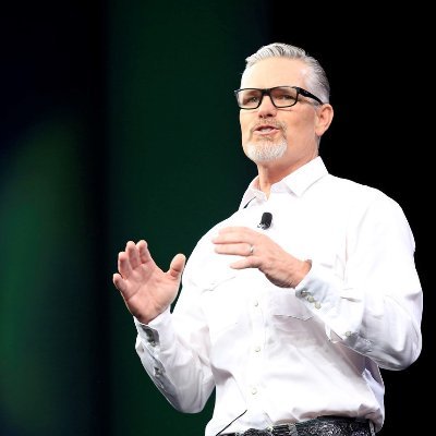 Profile Picture of Sean Thompson (@seantho) on Twitter