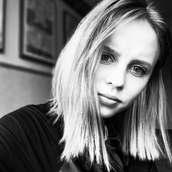 Profile Picture of Valeriia Sobolevska (@valeriia_s) on Poshmark