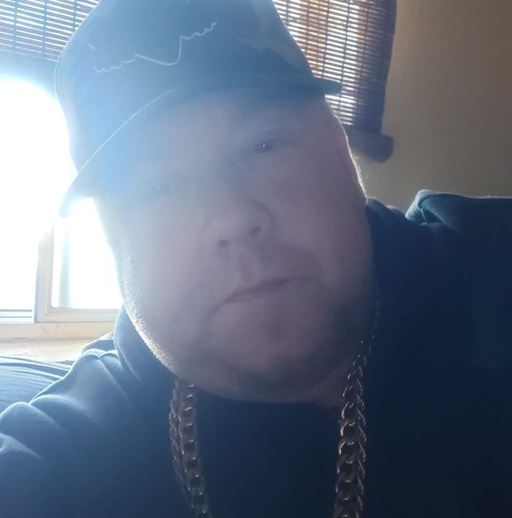 Profile Picture of Michael Lusk (@michaellusk719) on Poshmark