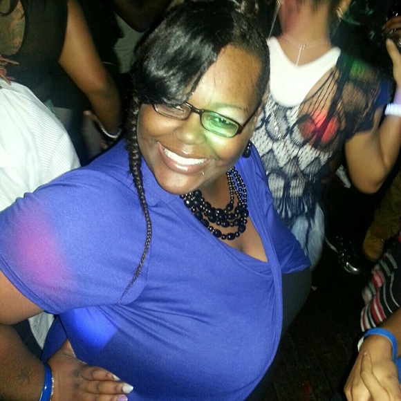 Profile Picture of Kermisha Spratt (@kaspratt02) on Poshmark