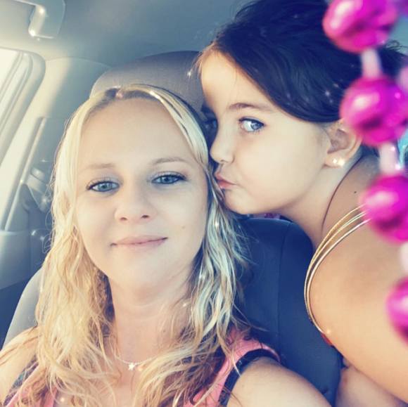 Kelly Cantero - Poshmark Profile Picture of Kelly Cantero (@kellbellington) on Poshmark