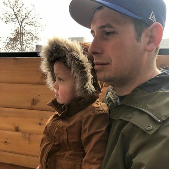 Profile Picture of David Rose (@davidrose443) on Poshmark