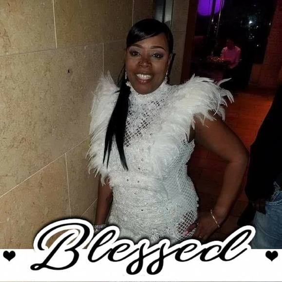 Profile Picture of Signora Brunson-blake (@signorablake) on Poshmark