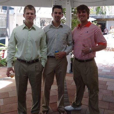 Profile Picture of Joseph Landrum (@drop_a_100_wilt) on Twitter