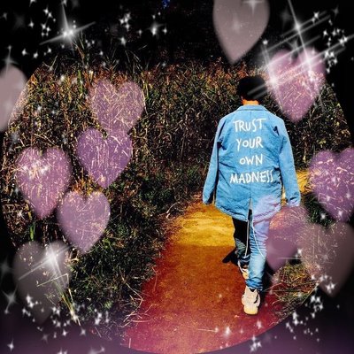 Profile Picture of Mi (@GENE__min) on Twitter