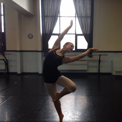 Profile Picture of Alyssa Saskiw (@dance_alyssa23) on Twitter