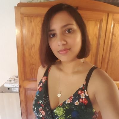 Profile Picture of Pauline ♥ (@musicmateLinou) on Twitter