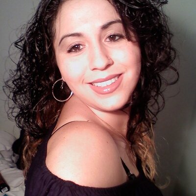 Profile Picture of Jasmine Arango (@JazBunny422) on Twitter