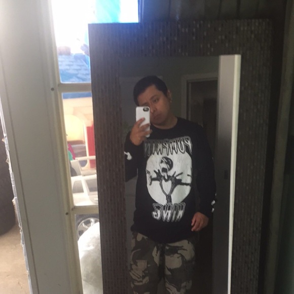 Profile Picture of Joseph Pineda (@josephpineda420) on Poshmark