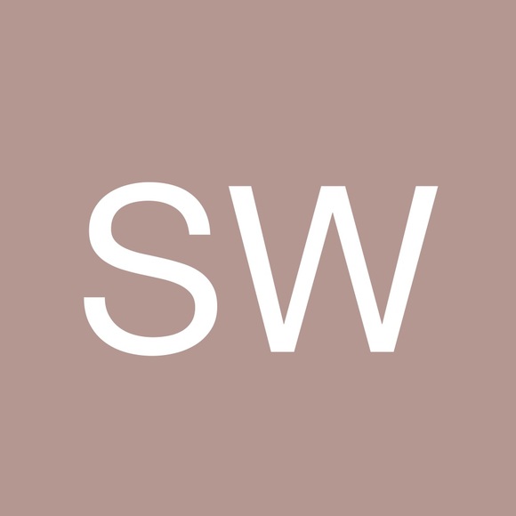 Profile Picture of Stacey Werner (@staceywe1) on Poshmark