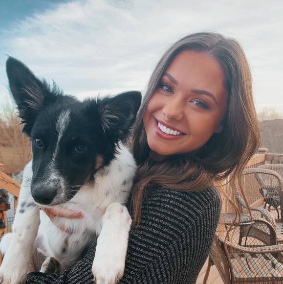 Profile Picture of Dylan Mathis (@dnicmathis) on Poshmark