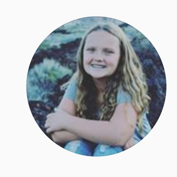 Profile Picture of Joey Covington (@covingtonjoey) on Poshmark