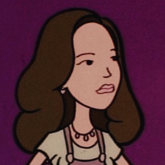Profile Picture of Claire Scott (@clairecscott) on Poshmark