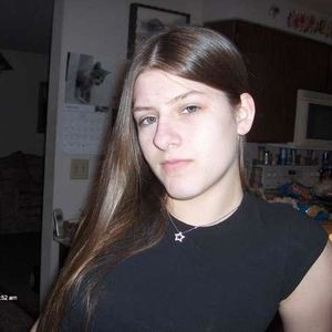 Profile Picture of Barbara Cline (@fattyfatheadilovebatman) on Myspace