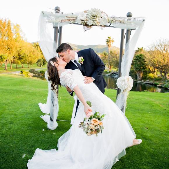 Profile Picture of Michelle Devries (@boomexplosion) on Poshmark