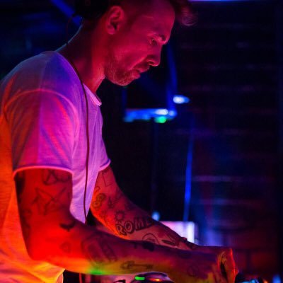 Profile Picture of Frank Reinhardt (@freinhardtMusic) on Twitter