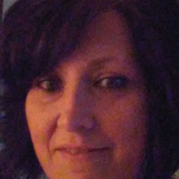 Profile Picture of Candace Vallis (@candacevallis) on Poshmark