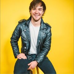 Jakob - Tiktok Profile Picture of Jakob (@jakobmooney) on Tiktok