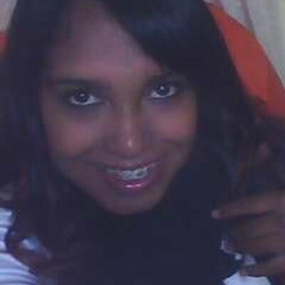 Profile Picture of Helen Dos Santos (@morenamsm) on Twitter