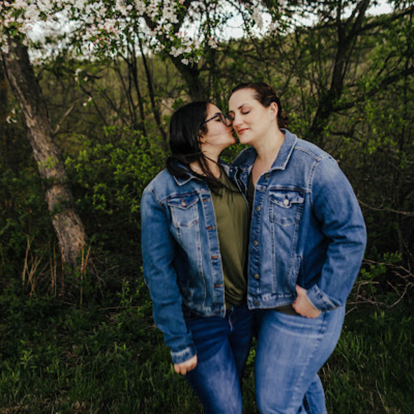 Profile Picture of Rachael Laird (@lairdr83) on Poshmark