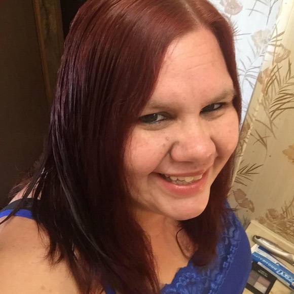 Profile Picture of Nechole Ramsay (@necholer) on Poshmark