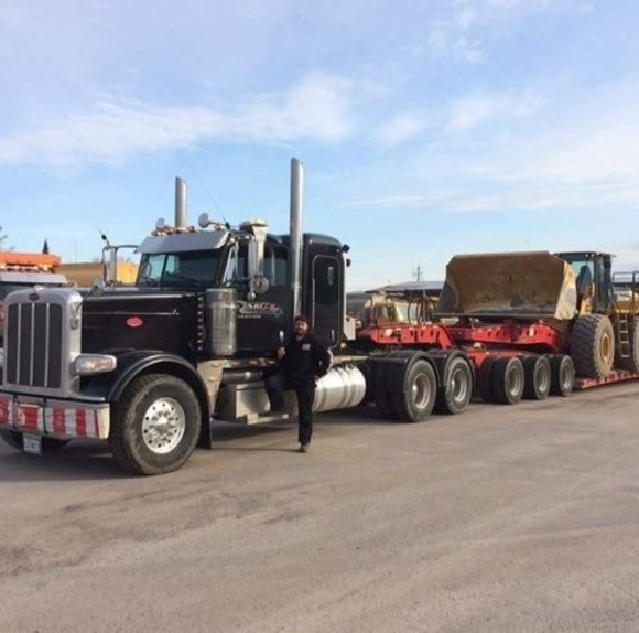 Profile Picture of Maxime Letarte (@djmaxwell600) on Poshmark