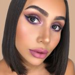 Profile Picture of ♛ 𝓩𝓲𝓷𝓪 𝓢𝓪𝓱𝔂𝓸𝓾𝓷 (@makeupbyzina.s) on Instagram