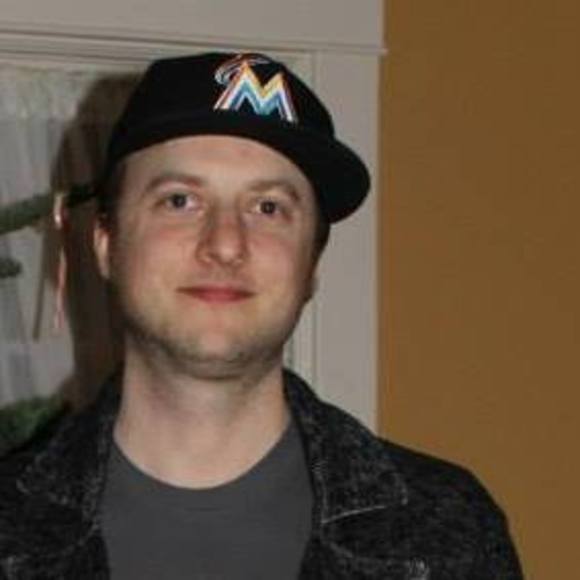 Profile Picture of Mitchell Hanson (@mitchellhanson1) on Poshmark