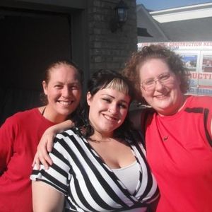 Profile Picture of Stephanie Czekiel (@uv_gotta_be_jokin) on Myspace