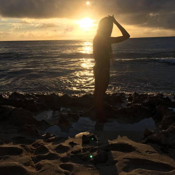 Profile Picture of Alyssa Burrows-kuamoo (@alohis) on Poshmark