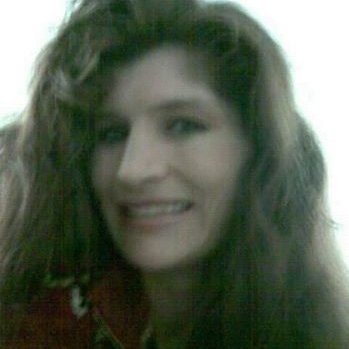 Profile Picture of ~Christina~ (@mzceetee) on Twitter