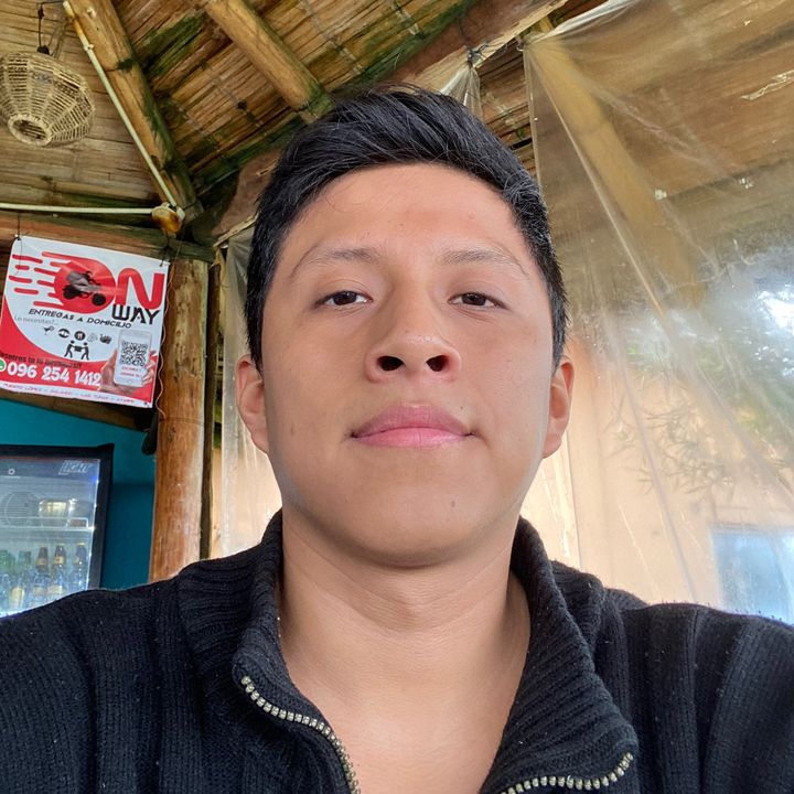 Profile Picture of John Bailon (@johnbailon4) on Tiktok