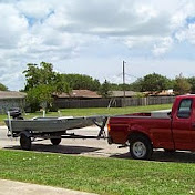 Profile Picture of Joe Cavazos (@rattlesnakepuppy) on Youtube