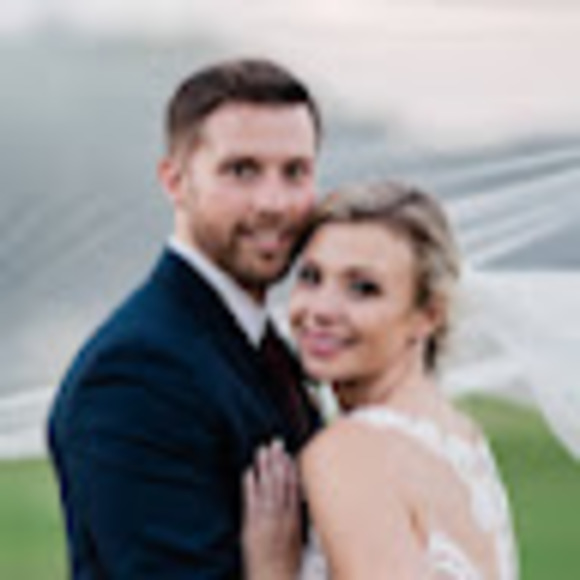 Profile Picture of October Stuard (@octoberstuard) on Poshmark