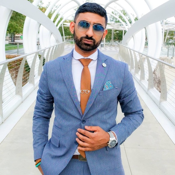 Profile Picture of Farhan Chughtai (@chugstyle) on Poshmark